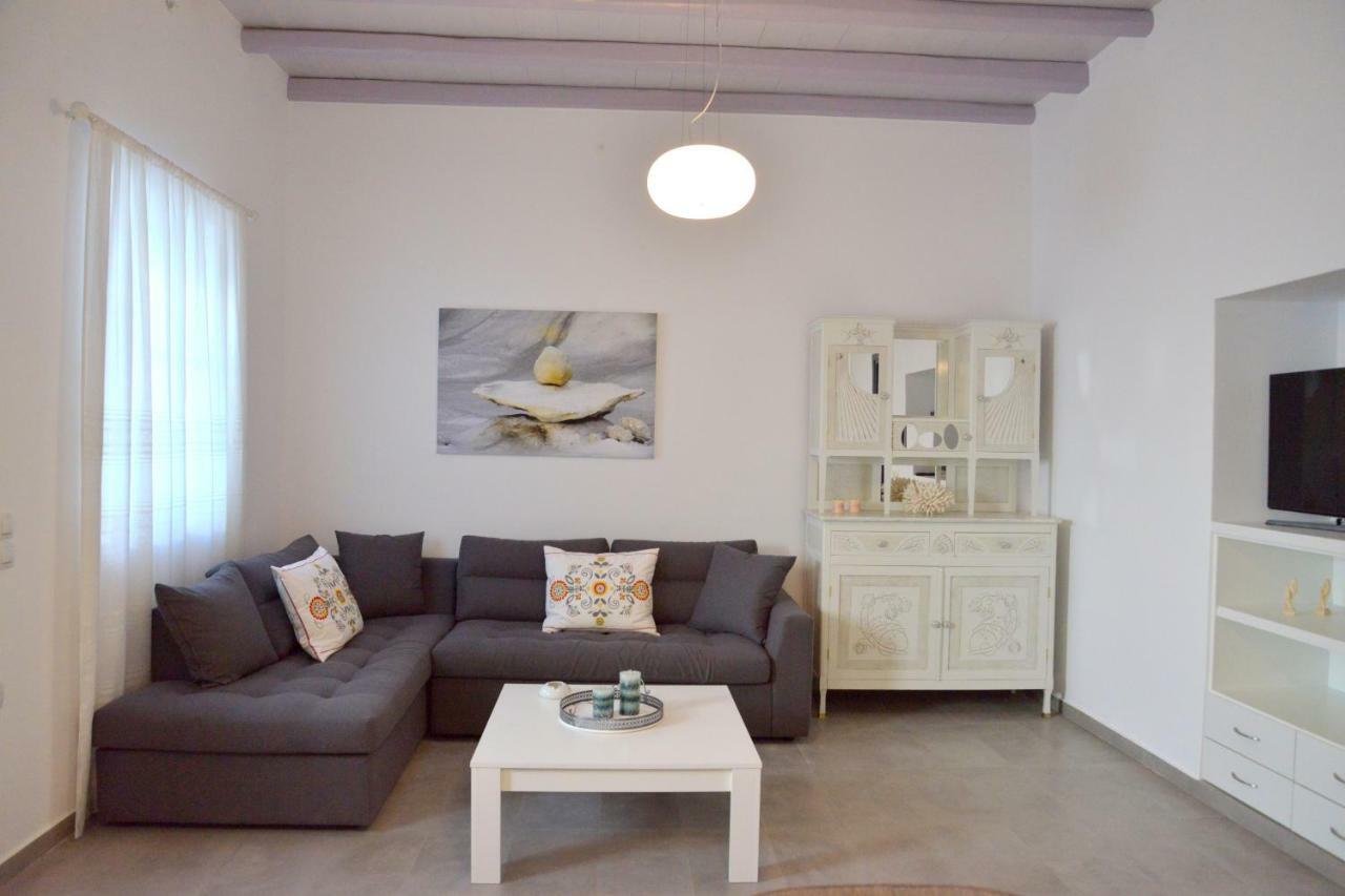 Christina'S Luxury Village House Plaka  Exterior photo